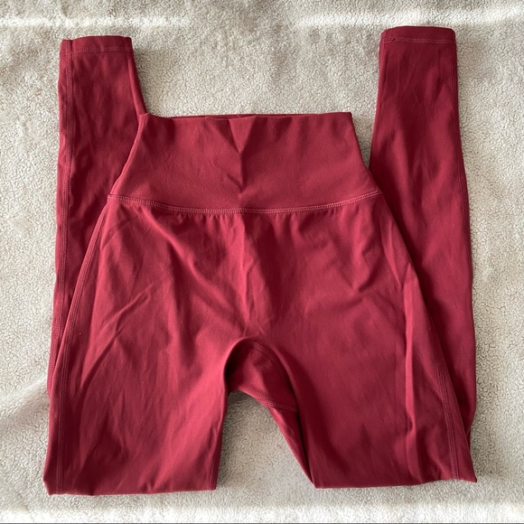 SOLD - BUFFBUNNY - Vineyard Red Legacy Legging - XS - Picture 2 of 4